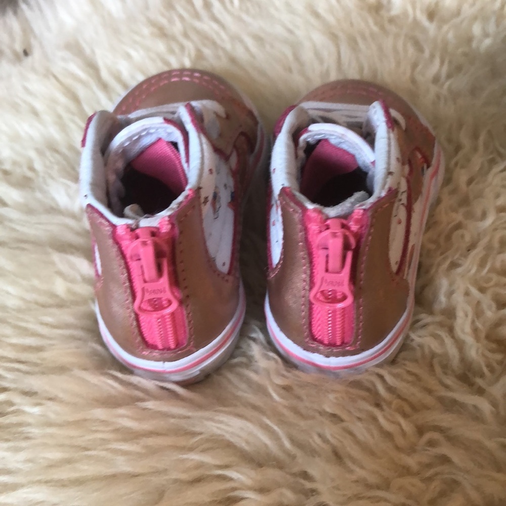 EUC SK8 Hi Zip - Picture 4 of 8